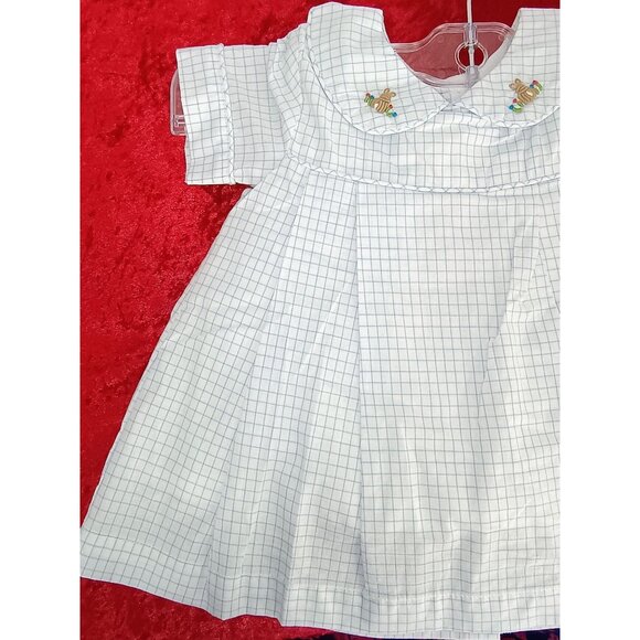 The Oaks Apparel 6M White‎ & Blue Checked Dress With Bottoms & Bunny Embroidery - Picture 4 of 9